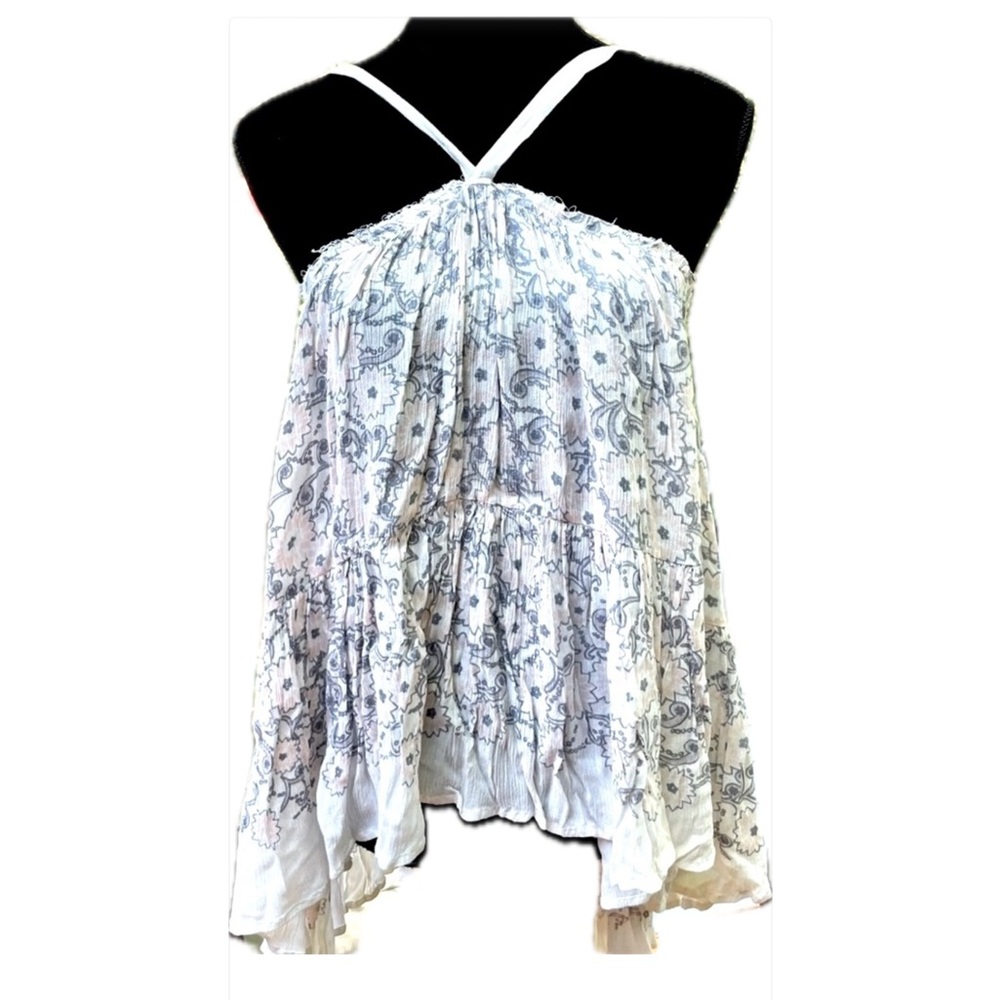 FP One pretty high-low bohemian top. (JJ80)